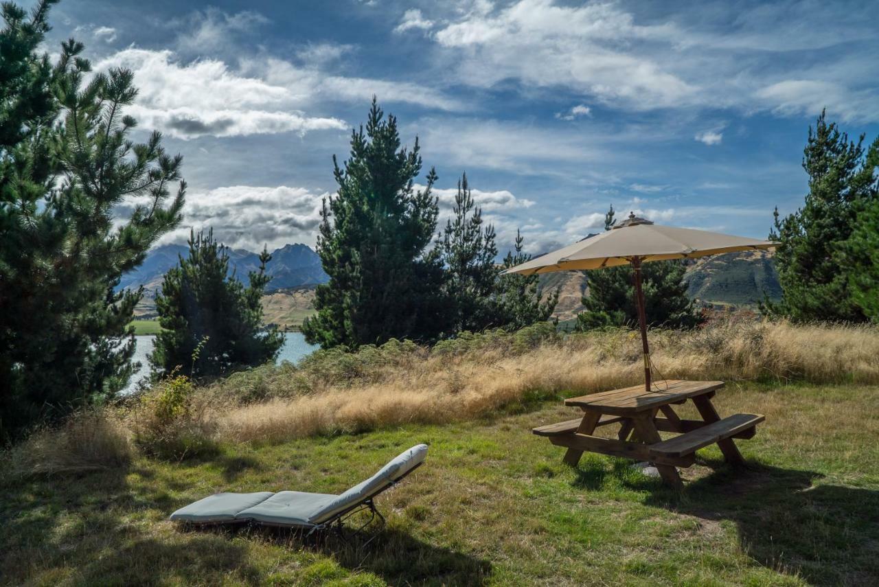 Mt Gold Glamping Hotel Wanaka Exterior photo